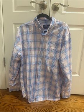Vineyard Vines Men’s Blue and Pink Plaid Button-Down Shirt